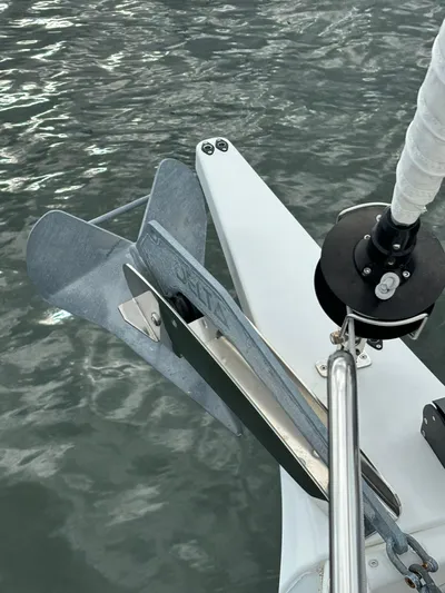 Yahtzee Yacht Photos Pics Anchor