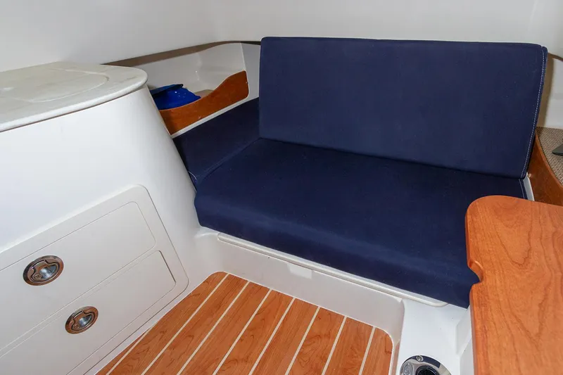  Yacht Photos Pics Manufacturer Provided Image