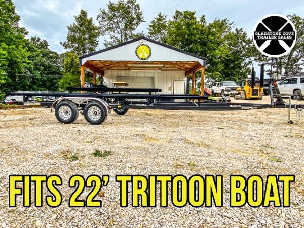 2022 Bear 22' HD Tandem Axle Tritoon