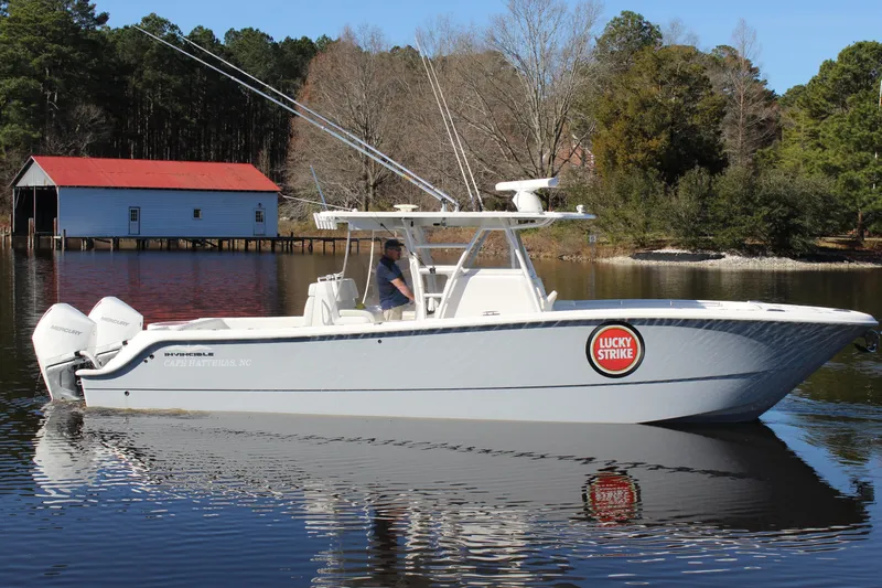 Lucky Strike Yacht Photos Pics 