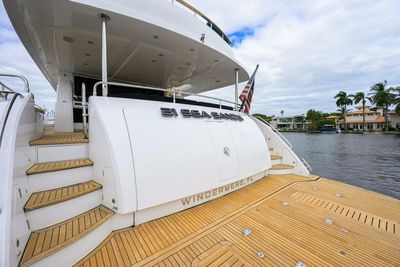 Yacht