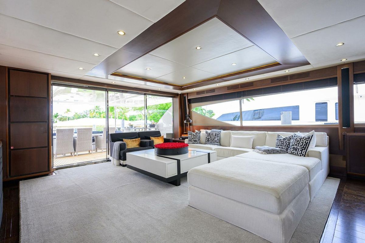 2009 Princess 95 