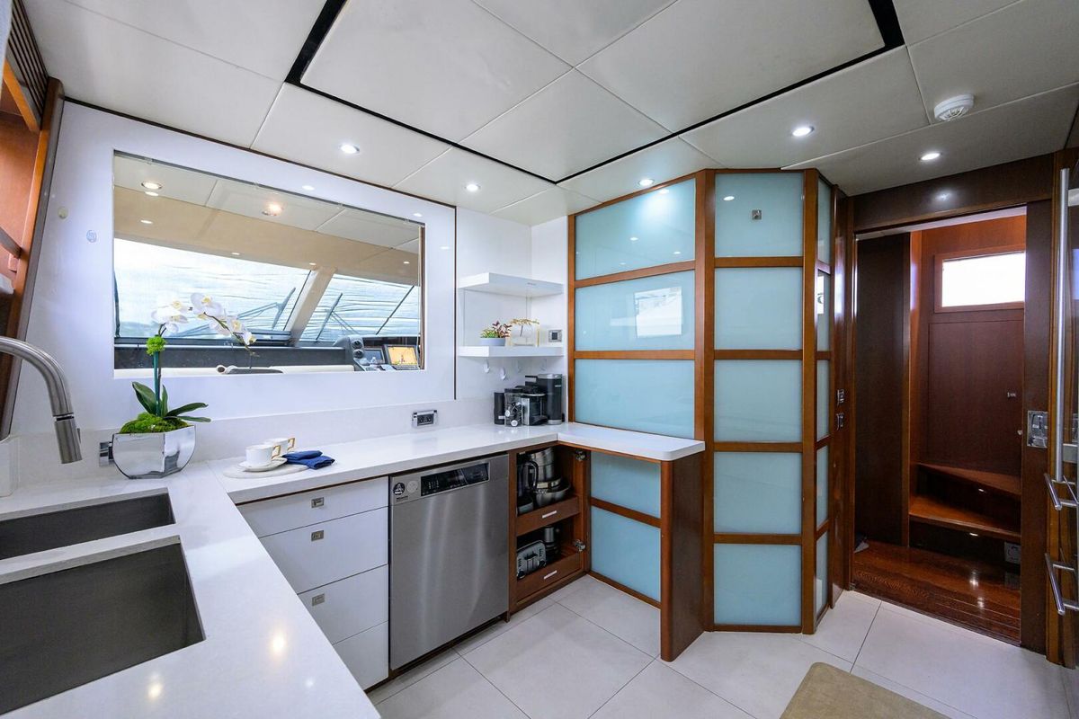 2009 Princess 95 