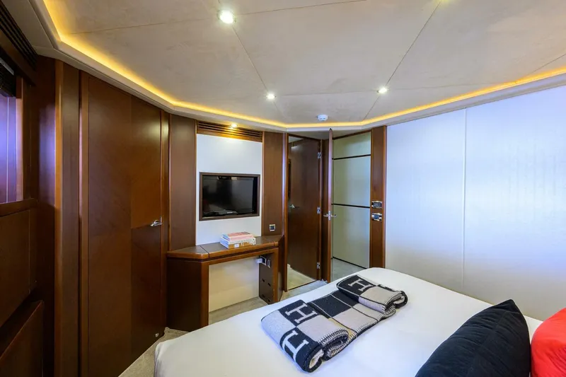 21 Sea Sands Yacht Photos Pics 