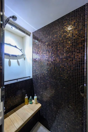 21 Sea Sands Yacht Photos Pics 