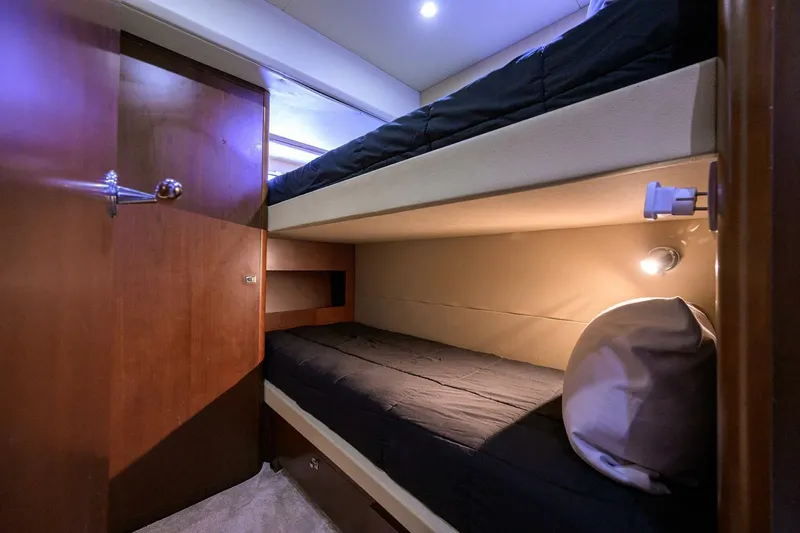 21 Sea Sands Yacht Photos Pics 