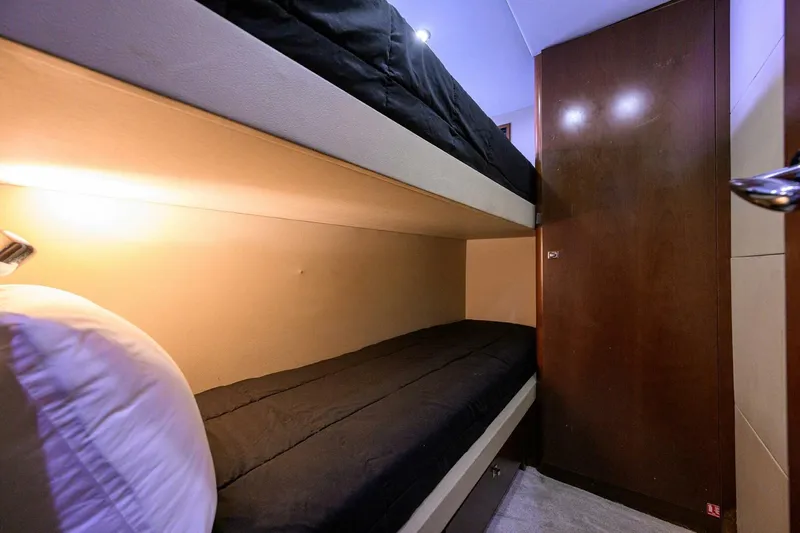 21 Sea Sands Yacht Photos Pics 