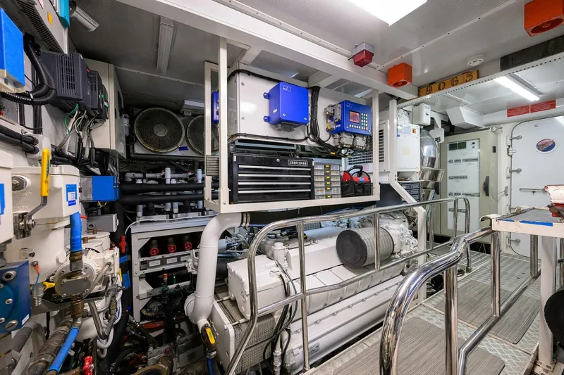 21 Sea Sands Yacht Photos Pics 