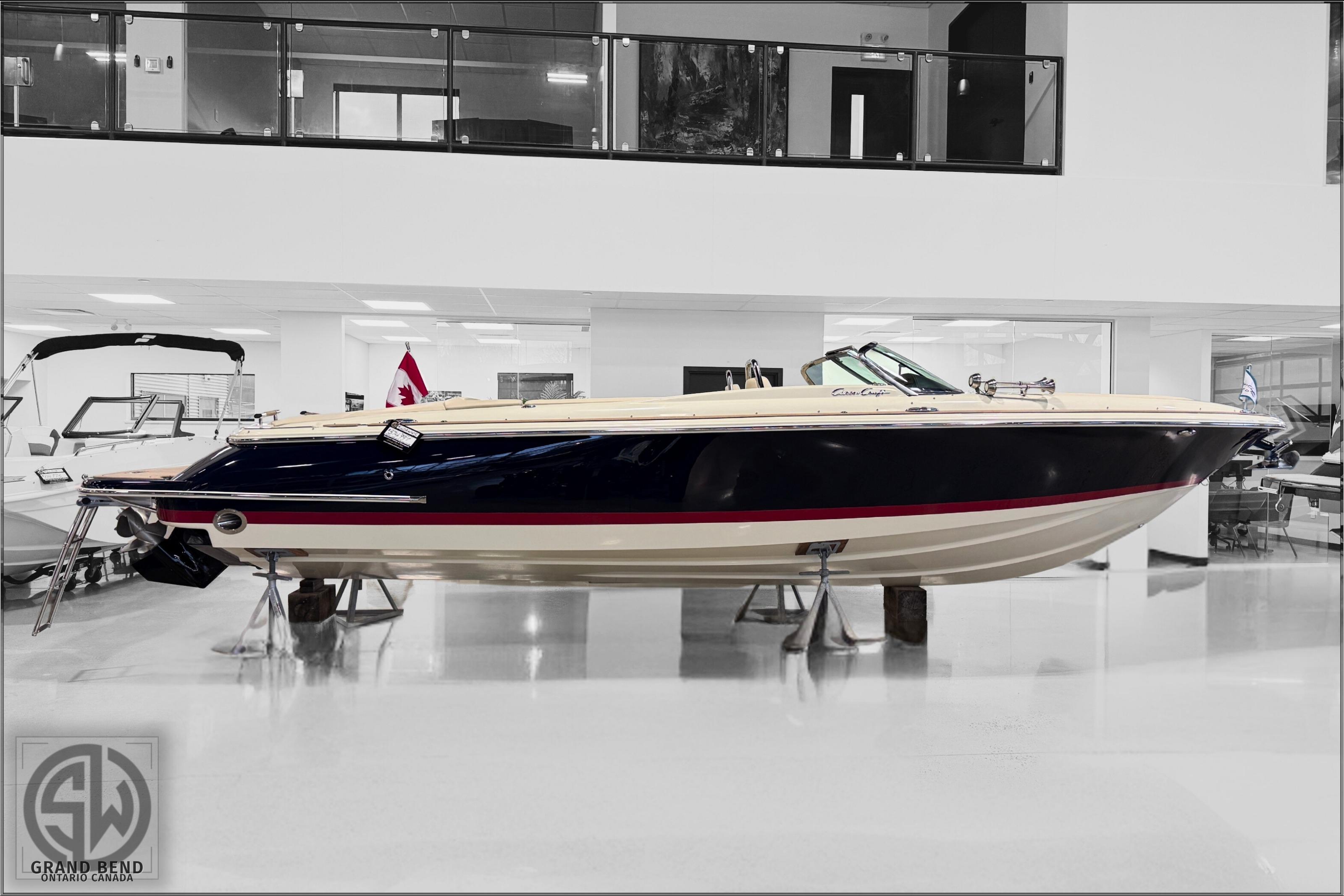 Chris-Craft Launch 27