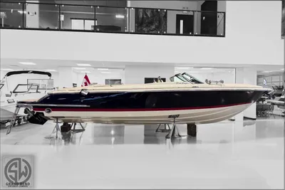 Chris-Craft Launch 27