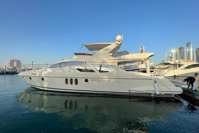 Azimut 62
