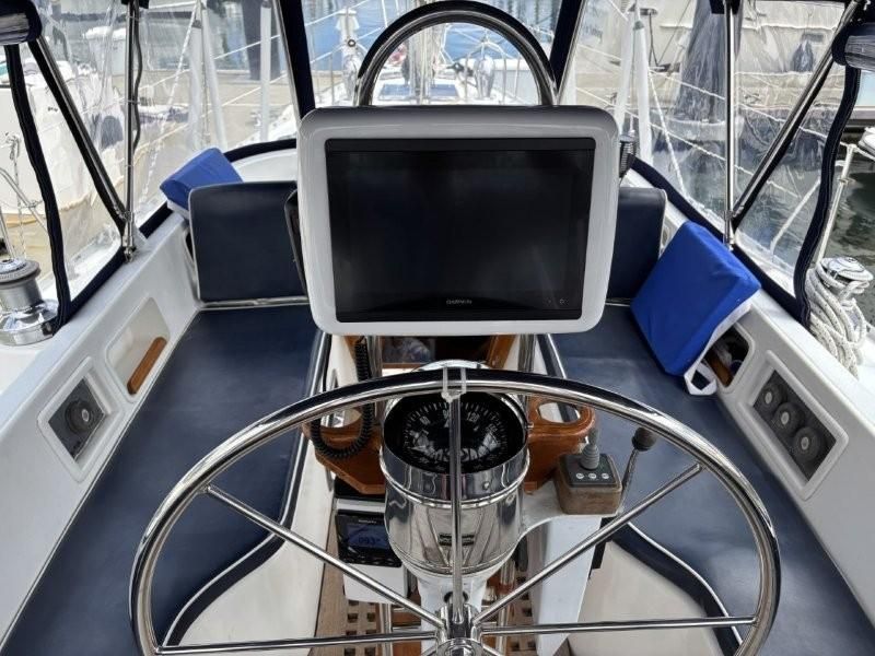 1996 Hylas 46 
