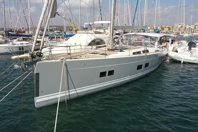 Hanse 588