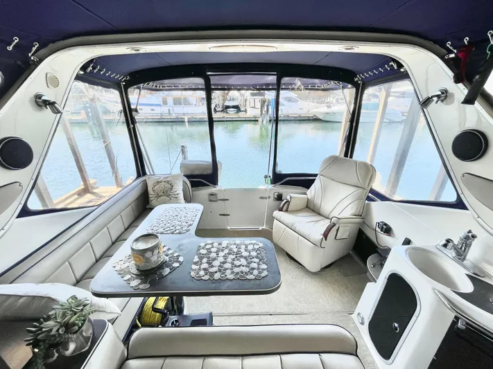 Hailey Brae Yacht Photos Pics 