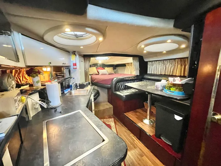 Hailey Brae Yacht Photos Pics 