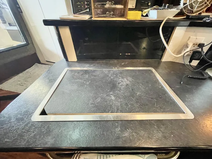 Hailey Brae Yacht Photos Pics 