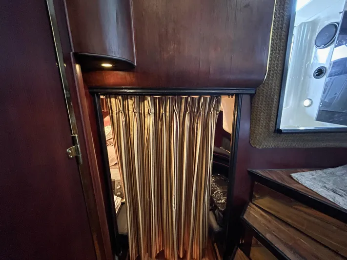 Hailey Brae Yacht Photos Pics 