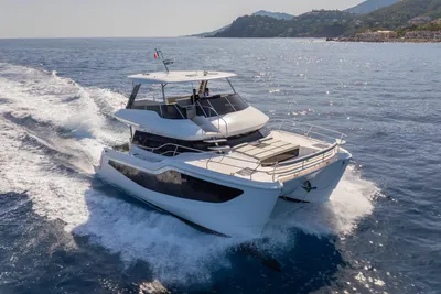 2026 Aquila 46 Yacht