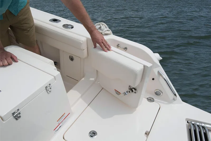 235-867 Yacht Photos Pics Manufacturer Provided Image