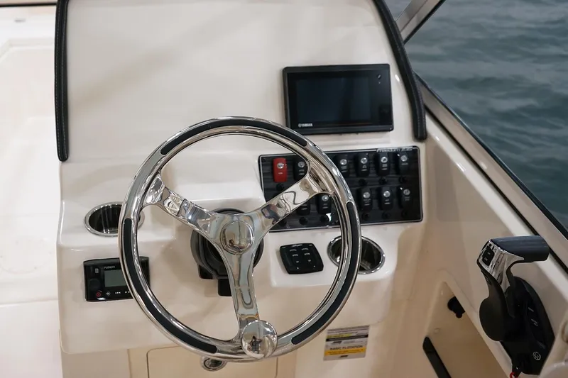 235-867 Yacht Photos Pics Manufacturer Provided Image