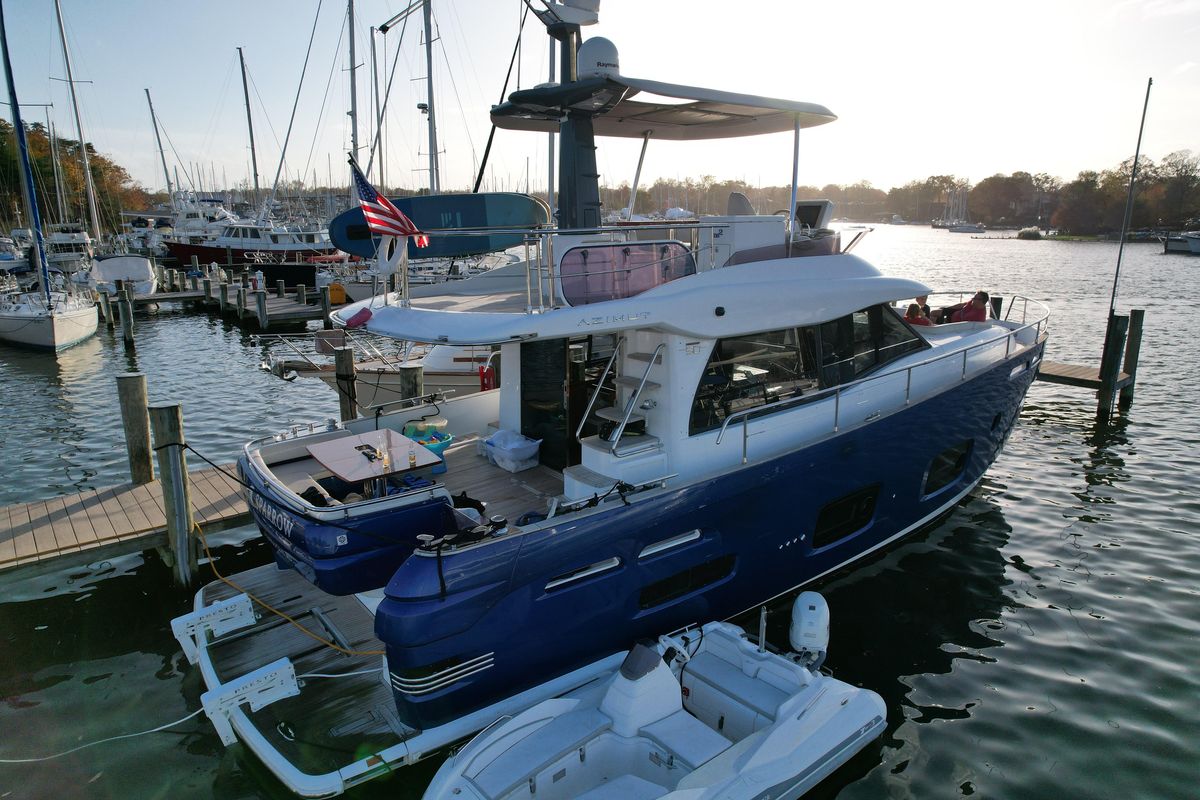 2014 Azimut 51 