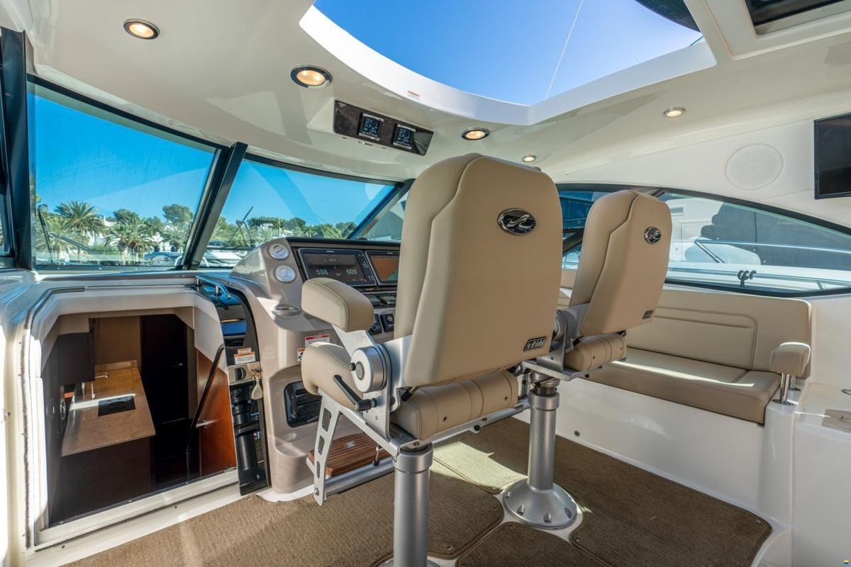 2017 Sea Ray 54 