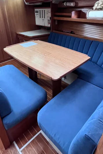 Circe III Yacht Photos Pics 