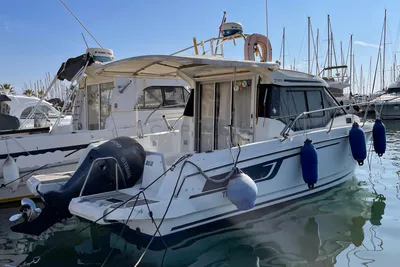 2017 Jeanneau Merry Fisher 795