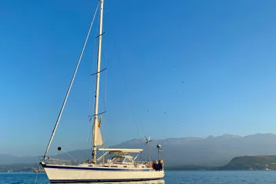2005 Hallberg-Rassy 43