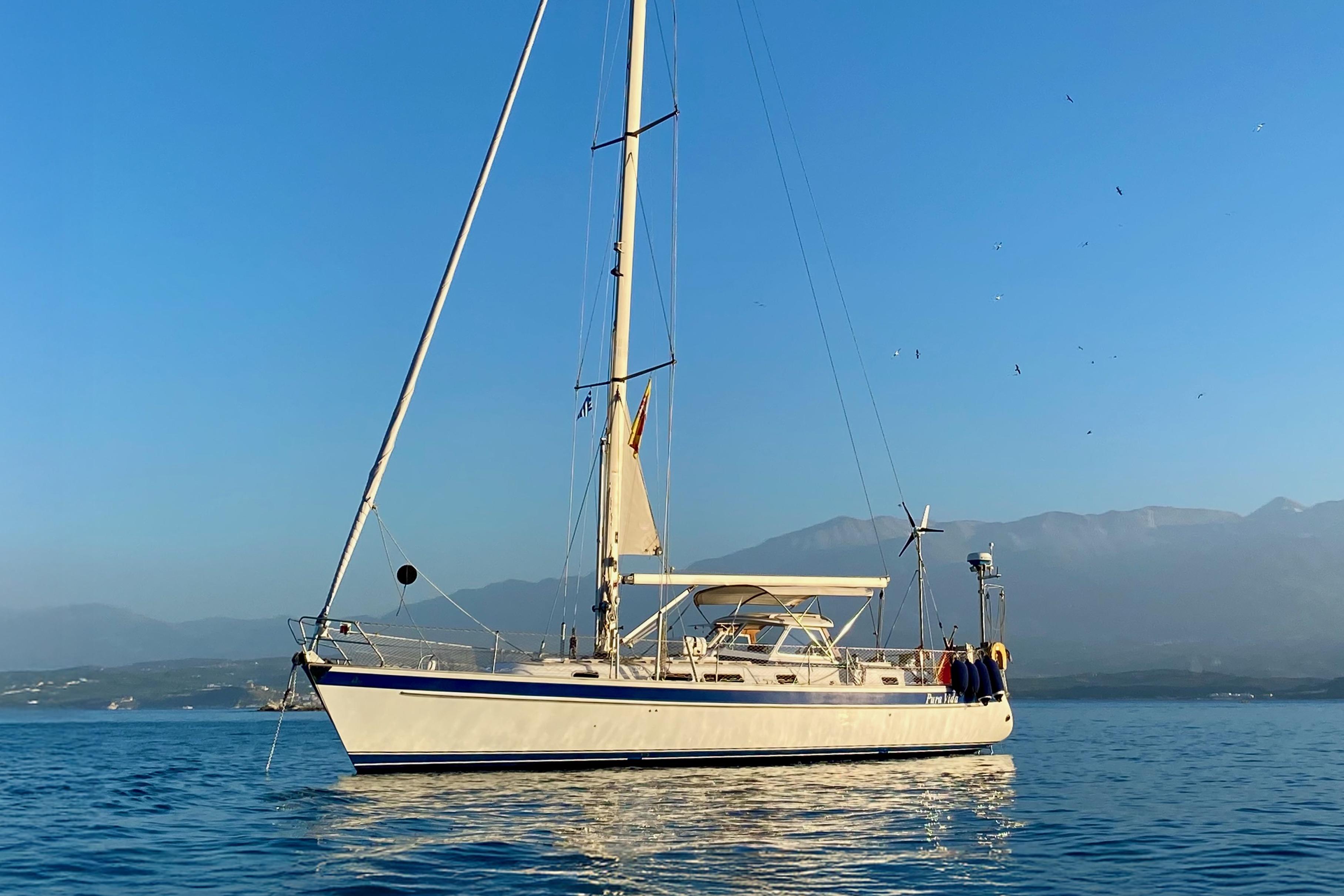 2005 Hallberg-Rassy 43