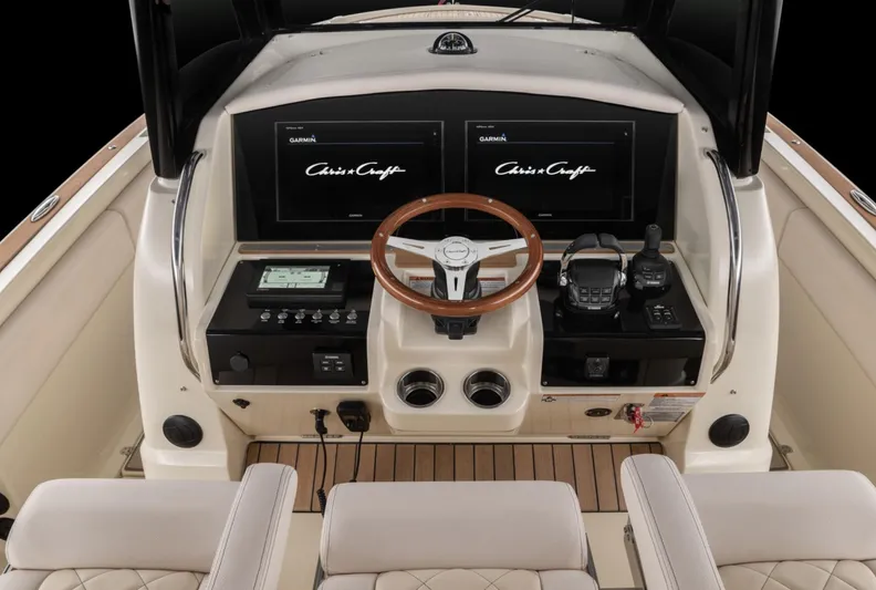 Yacht Photos Pics 2019 Chris-Craft Catalina 34 helm with dual screens and elegant steering wheel.