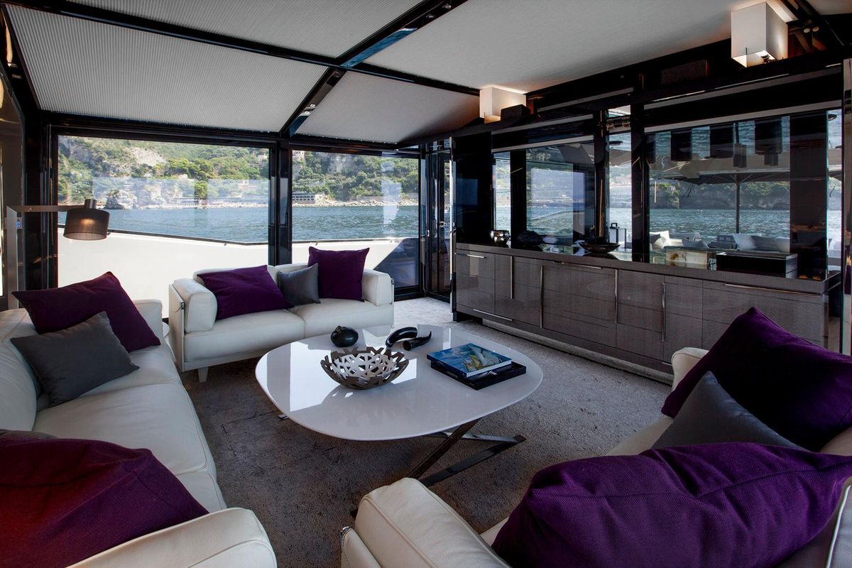 2015 Arcadia Yachts 78 