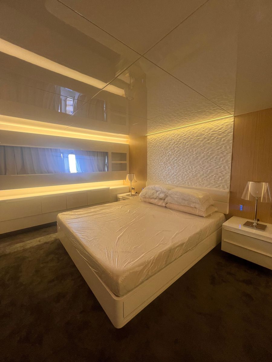 2015 Arcadia Yachts 78 