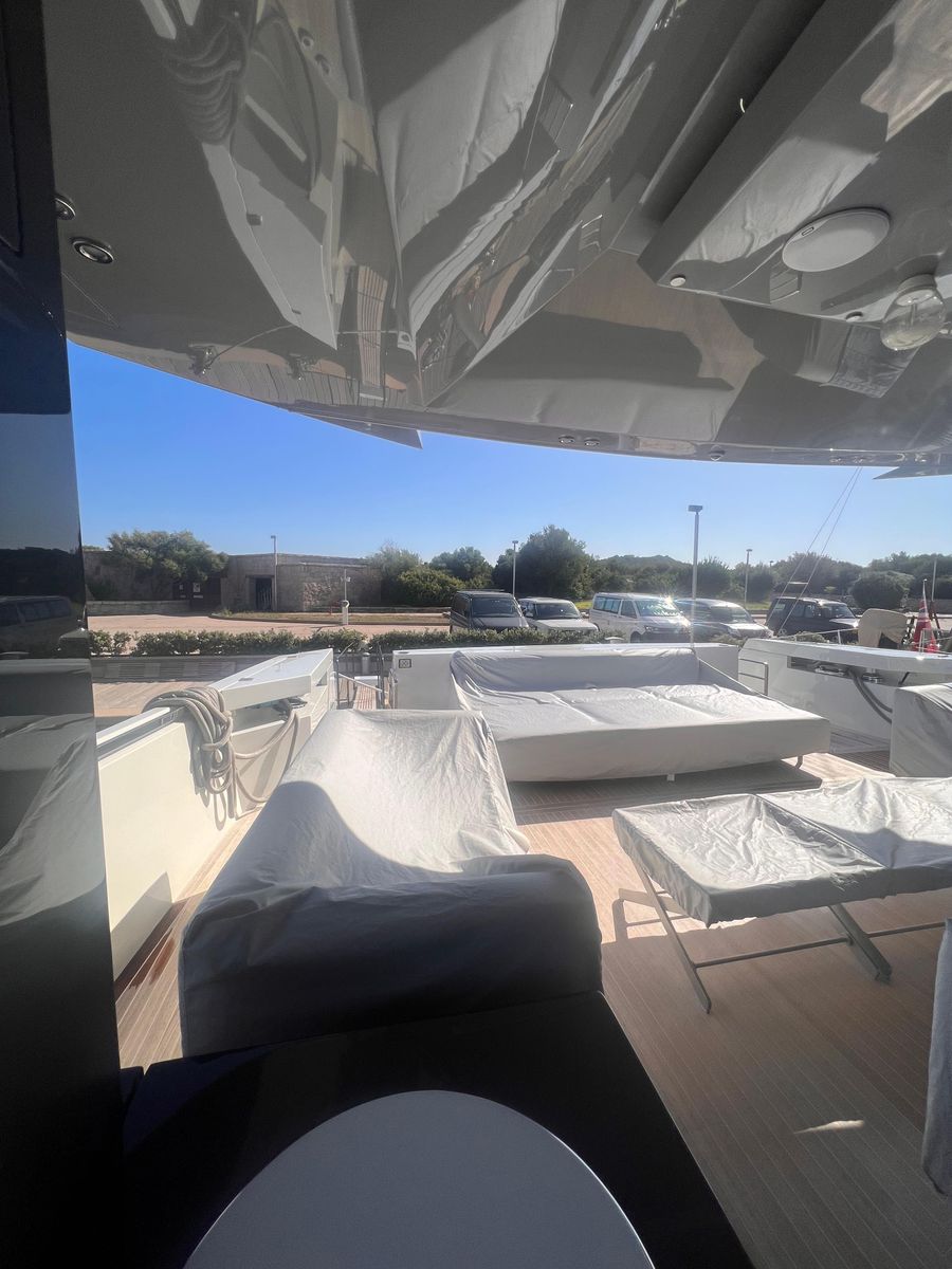 2015 Arcadia Yachts 78 