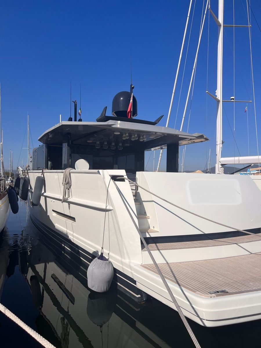 2015 Arcadia Yachts 78 