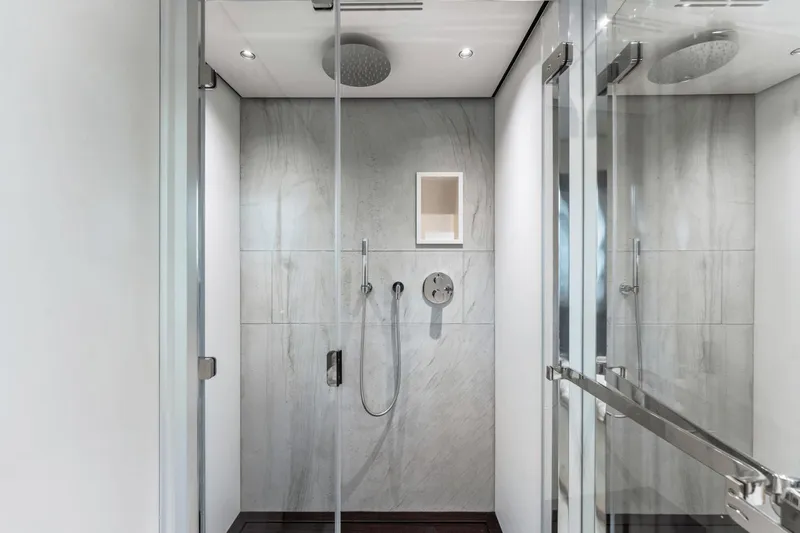 Equites Yacht Photos Pics 