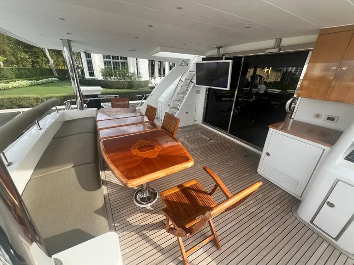 Roxy Maria Yacht Photos Pics 