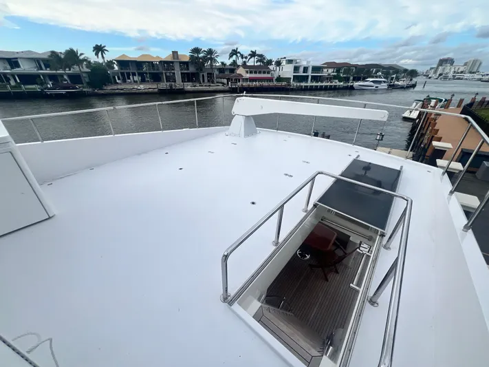 Roxy Maria Yacht Photos Pics 