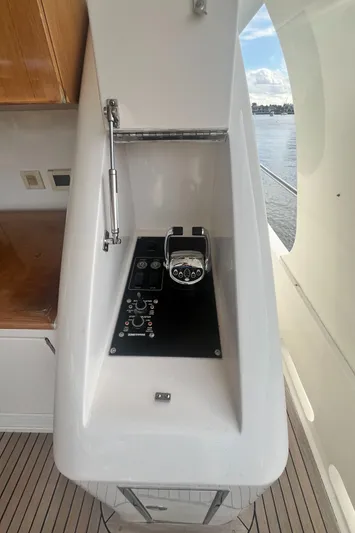 Roxy Maria Yacht Photos Pics 