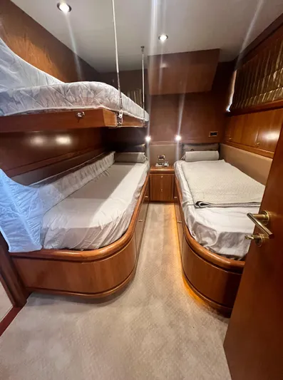 Roxy Maria Yacht Photos Pics 