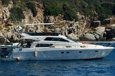 1998 Ferretti Yachts 480