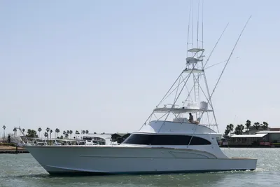 Huckins 70 Sportfish Convertible
