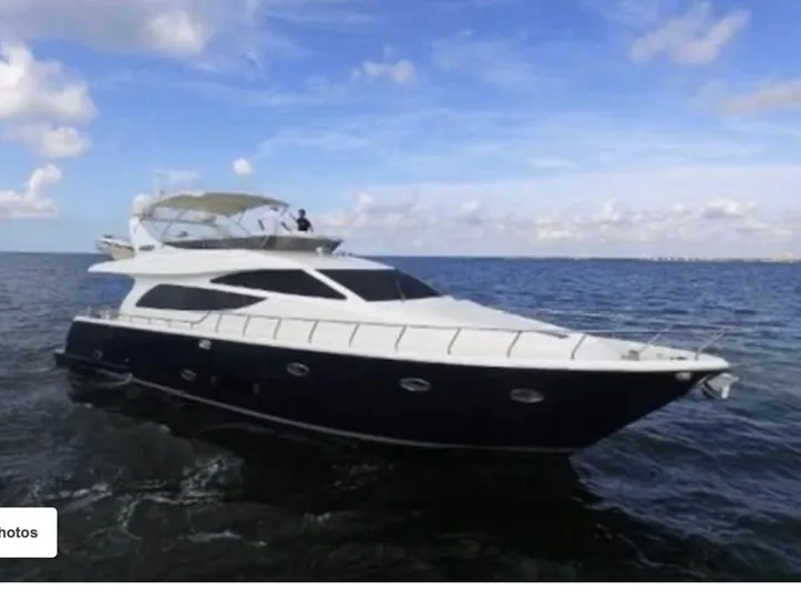 Miss C Yacht Photos Pics 