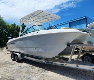 Twin Vee 240 GFX DC
