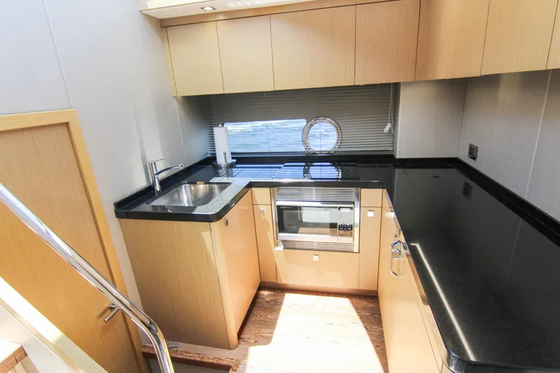 Arbitrage Yacht Photos Pics 