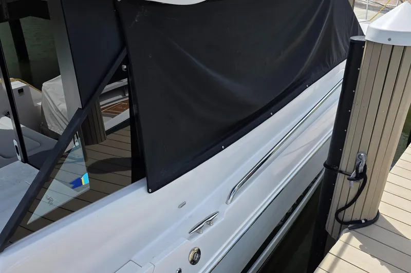 Salty Dawg Yacht Photos Pics 