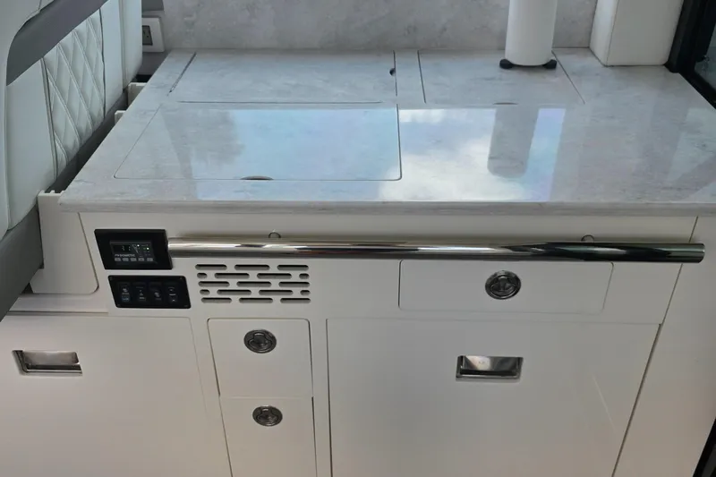 Salty Dawg Yacht Photos Pics 