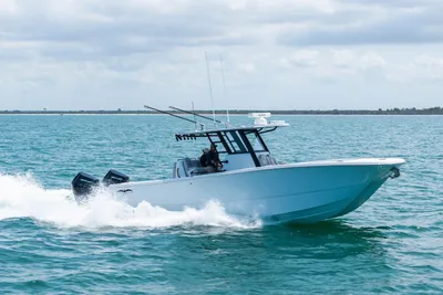 Invincible 33 Catamaran