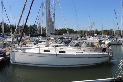 2011 Bavaria 32 Cruiser