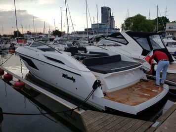 Windy 39 Camira